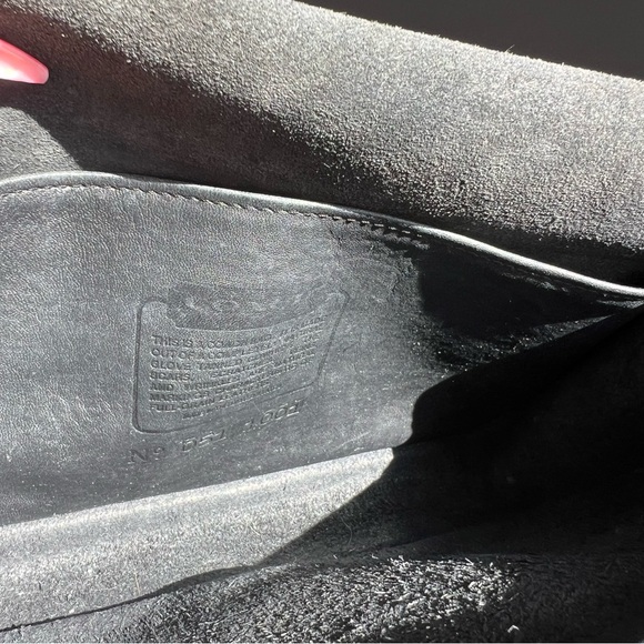 1980s Vintage coach crossbody leather bag - Picture 5 of 10